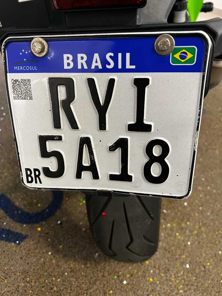 alt=