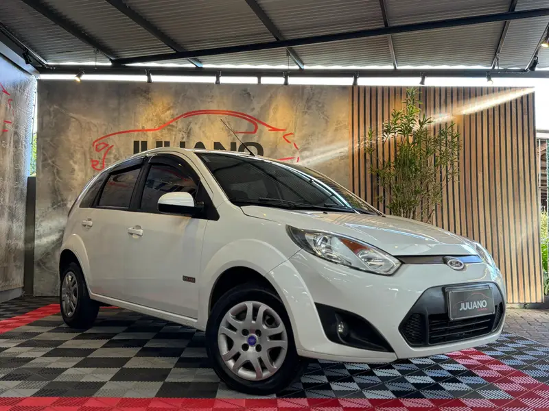 Ford Fiesta Hatch 1.6 (Flex)