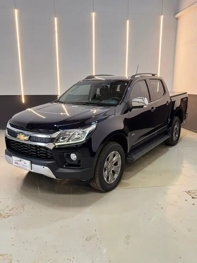Carro Chevrolet S10 Cabine Dupla 2023 LTZ 2.8 Turbodiesel (Aut.)