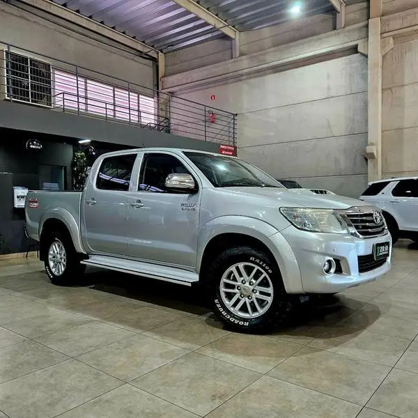 Carro Toyota Hilux Cabine Dupla 2014 Hilux 3.0 TDI 4x4 CD SRV Top (Aut)