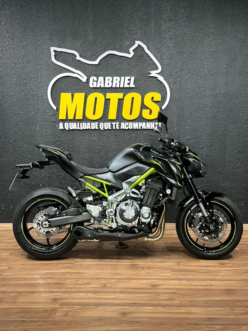 Kawasaki Z 900 RS