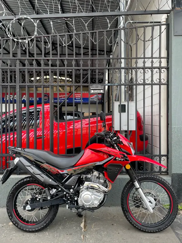 Carro Shineray SHI 175 2025 CBS