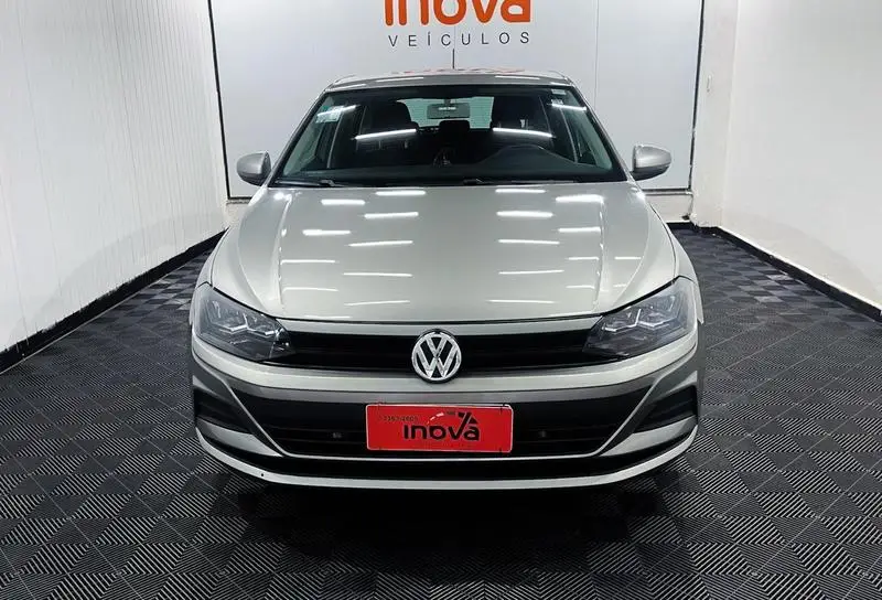Volkswagen Polo 1.0 MPI (Flex)