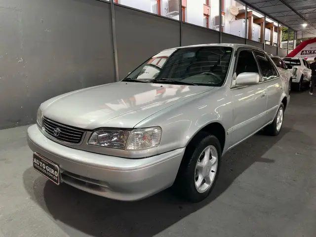 Carro Toyota Corolla 2002 Sedan XEi 1.8 16V (aut)