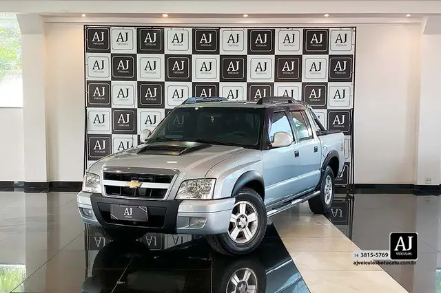 Carro Chevrolet S10 Cabine Dupla 2010 S10 Advantage 4x2 2.4 (Flex) (Cab Dupla)