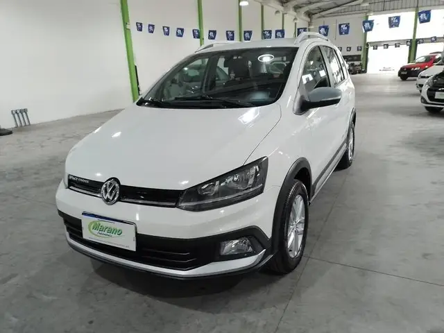 Carro Volkswagen SpaceCross 2015 1.6 16V MSI (Flex)