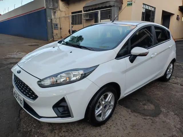 Carro Ford New Fiesta Hatch 2018 New Fiesta SEL 1.6 16V