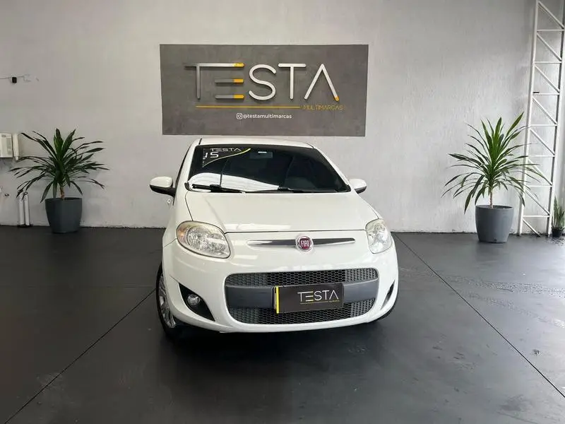 Fiat Palio Essence 1.6 16V (Flex)