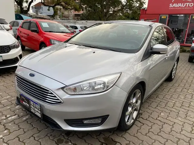Carro Ford Focus Hatch 2019 SE 2.0 PowerShift