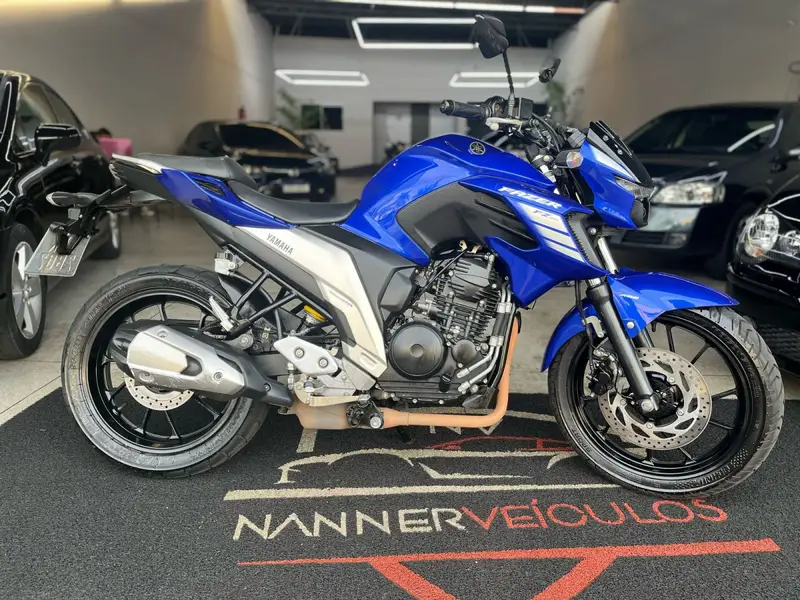 Yamaha Fazer FZ25 Fazer