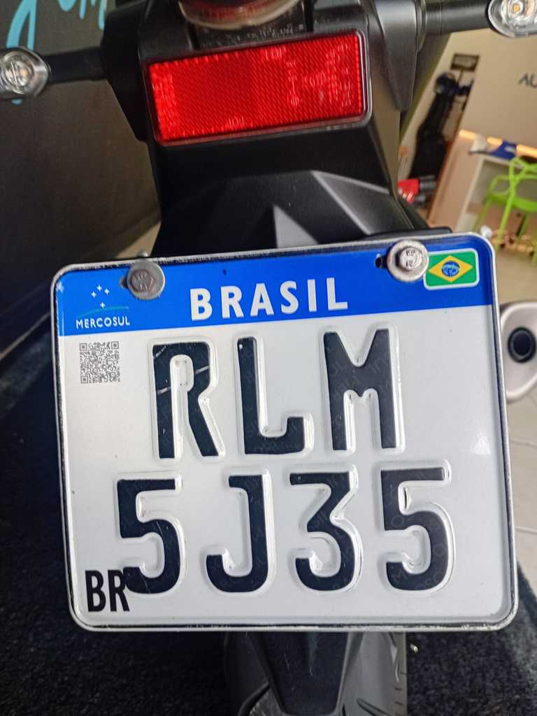 alt=