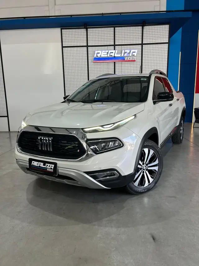 Carro Fiat Toro 2024 Volcano 2.0