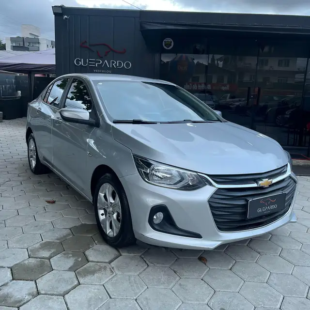 Carro Chevrolet Onix Plus 2023 LTZ 1.0 Turbo (Aut.)