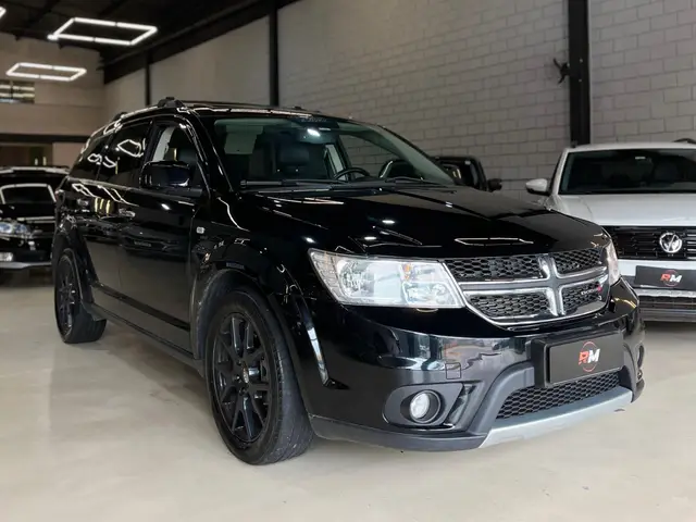 Carro Dodge Journey 2017 RT 3.6 V6