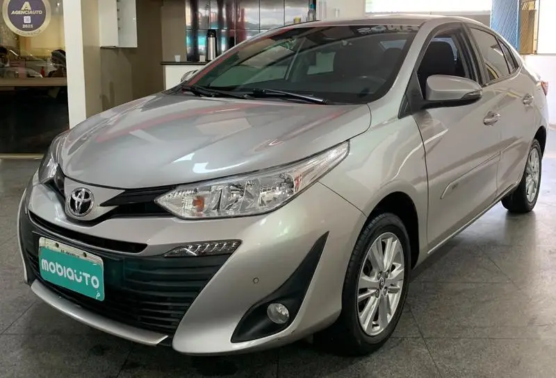 Toyota Yaris 1.3 XL (Flex)