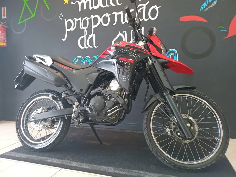 Yamaha XTZ 250 Lander ABS