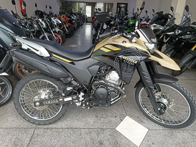 Carro Yamaha XTZ 250 Lander 2023 ABS