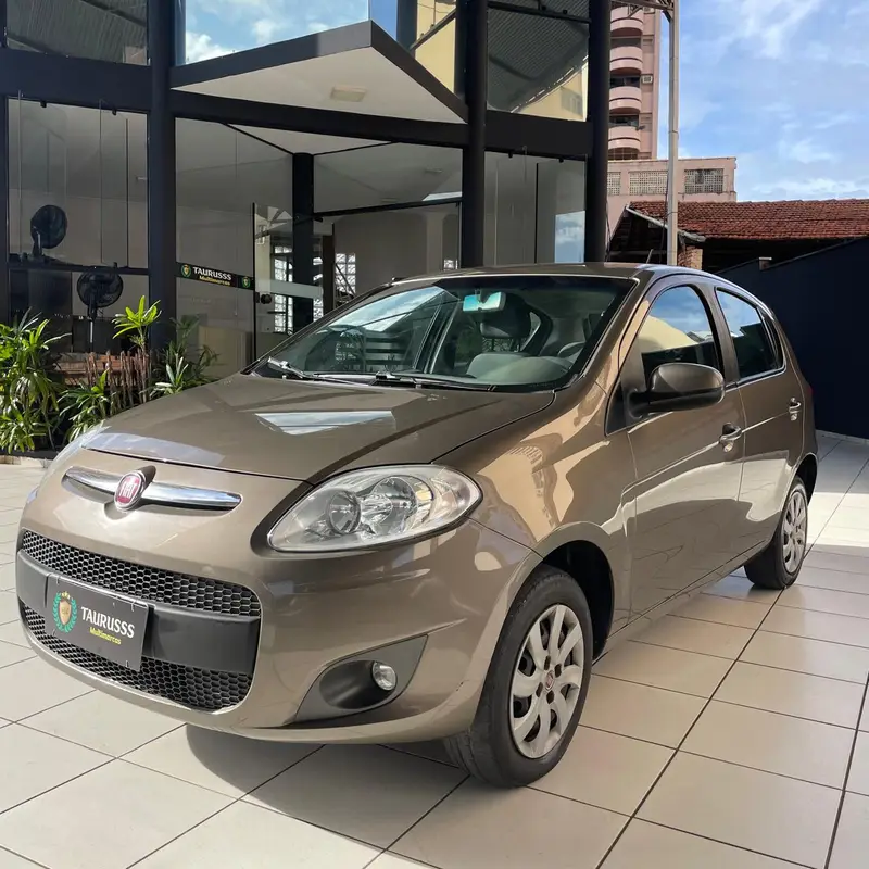 Fiat Palio Attractive 1.0 Evo (Flex)