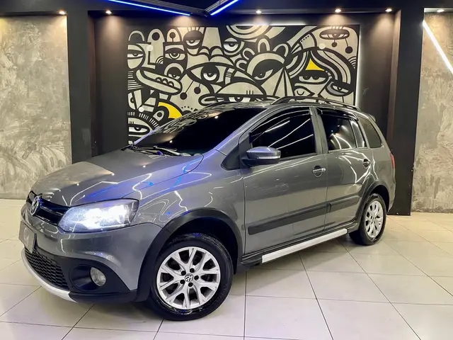 Carro Volkswagen SpaceCross 2013 1.6 8V (Flex)
