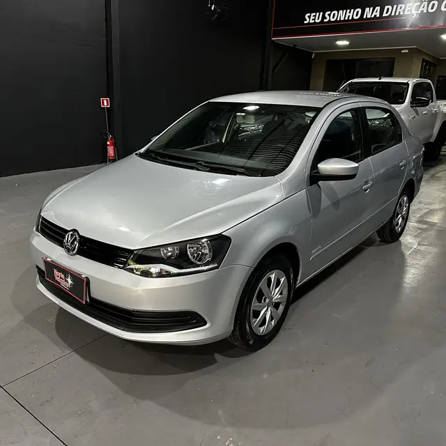 Carro Volkswagen Voyage 2014 1.0 TEC (Flex)