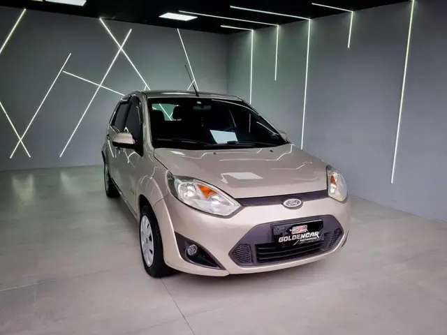 Carro Ford Fiesta Hatch 2012 1.6 (Flex)