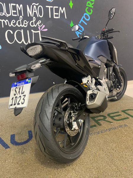 CB 300F Twister (ABS)