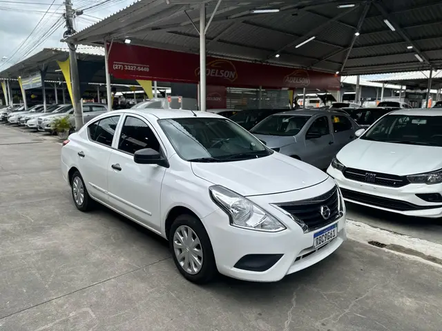 Carro Nissan Versa 2021 1.6 16V V-Drive Special Edition CVT (Flex)