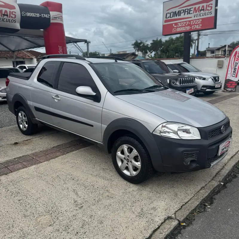 Fiat Strada Hard Working 1.4 (Flex) (Cabine Dupla)