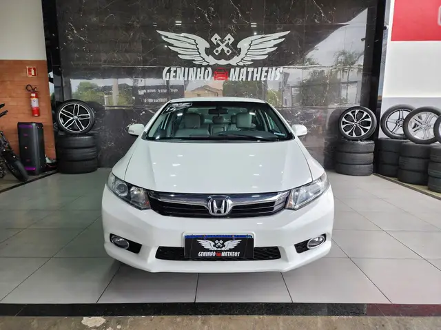 Carro Honda Civic 2014 New  LXR 2.0 i-VTEC (Aut) (Flex)