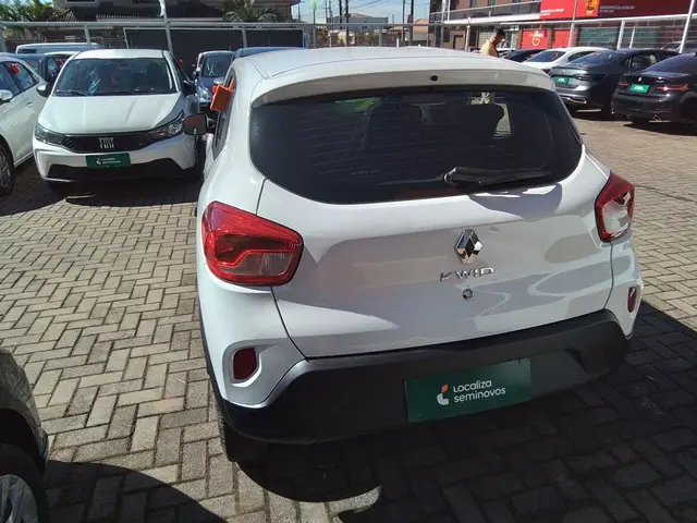Carro Renault Kwid 2024 Intense 1.0 12v SCe (Flex)