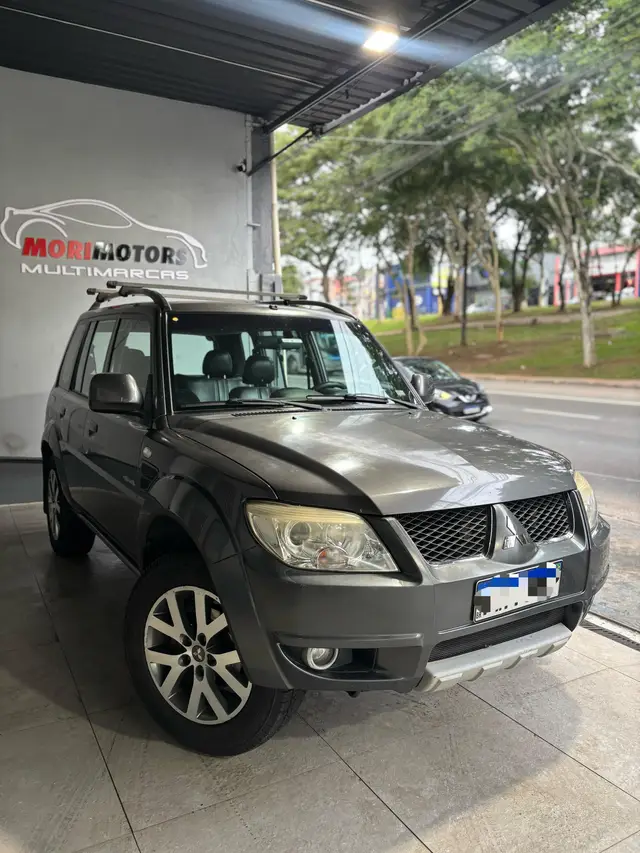 Carro Mitsubishi Pajero TR4 2015 2.0 16V O Neill (Flex)