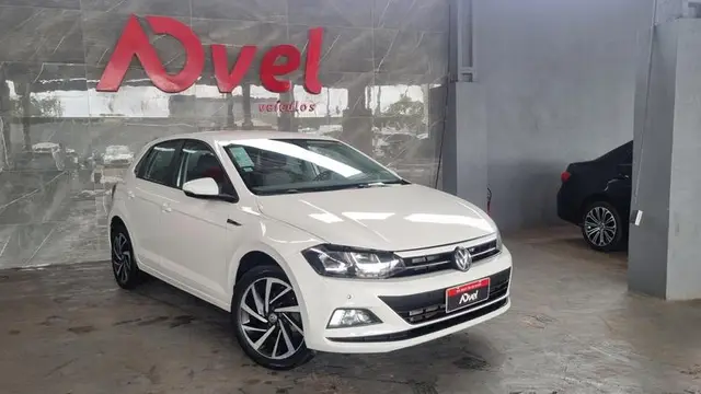 Carro Volkswagen Polo 2022 Highline 1.0 200 TSI