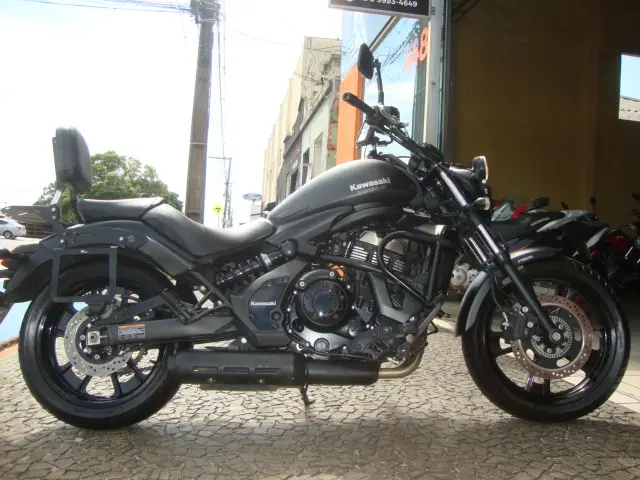 Carro Kawasaki Vulcan 2021 S 650