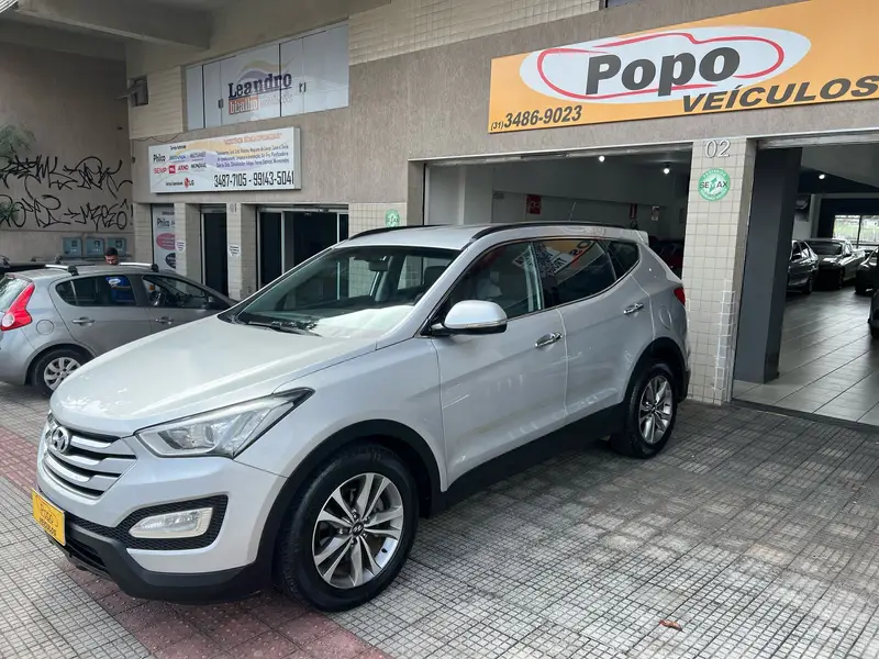 Hyundai Santa Fe Grand  3.3L V6 4WD