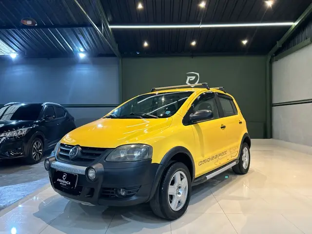 Carro Volkswagen CrossFox 2010 1.6 (Flex)