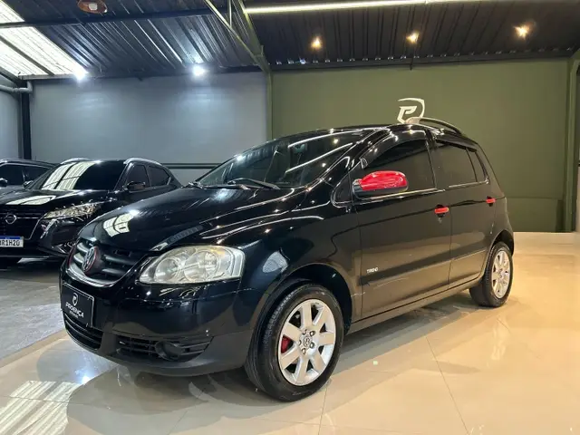 Carro Volkswagen Fox 2010 1.0 8V (Flex) 2p