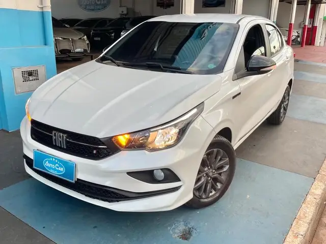 Carro Fiat Cronos 2022 Drive 1.3