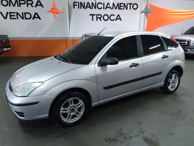 Carro Ford Focus Hatch 2008 GL 1.6 8V