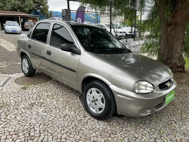 Carro Chevrolet Classic 2006 Corsa Sedan  Life 1.0 VHC