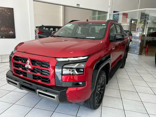 Carro Mitsubishi Triton 2026 Katana