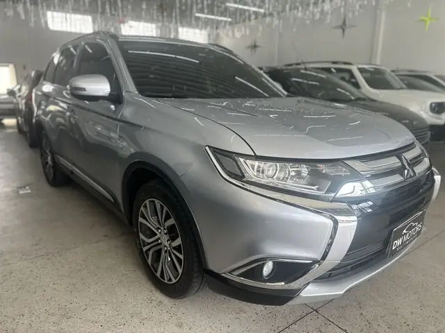Carro Mitsubishi Outlander 2016 2.0 16V CVT