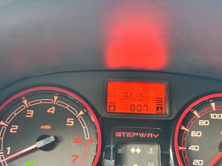 Sandero Stepway 1.6 8V (flex)