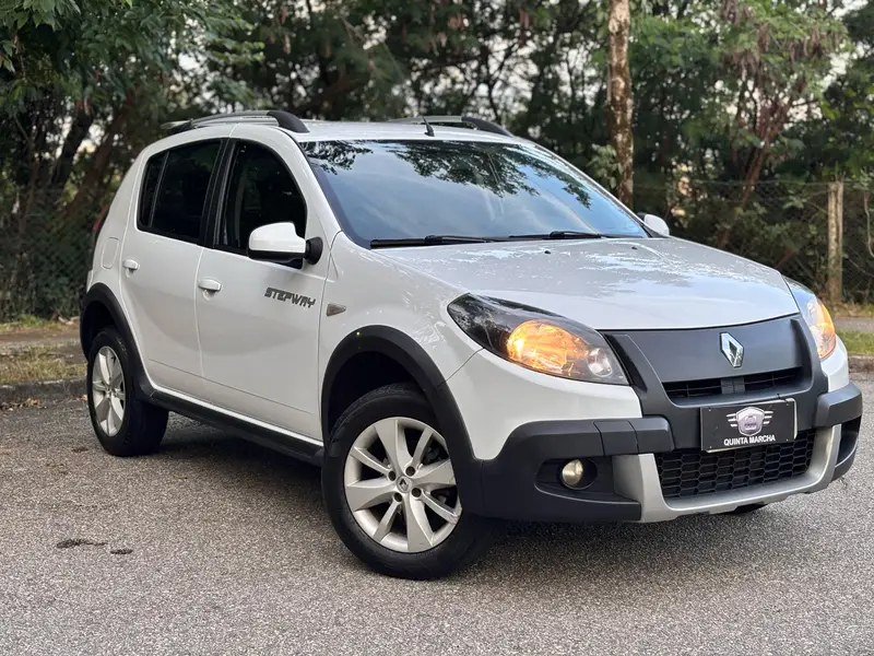 Renault Sandero Stepway 1.6 8V (flex)