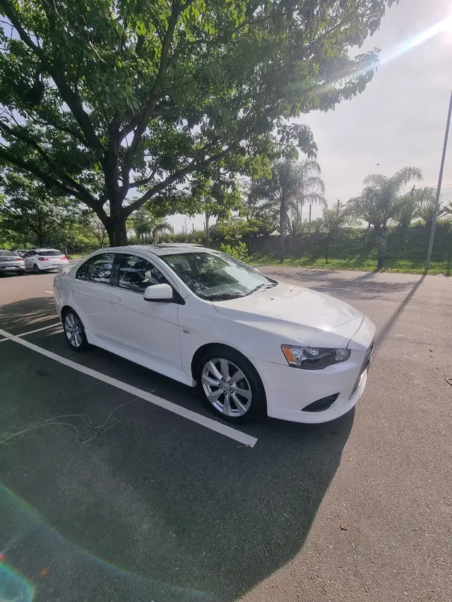 Carro Mitsubishi Lancer 2014 2.0 16V GT CVT (aut)