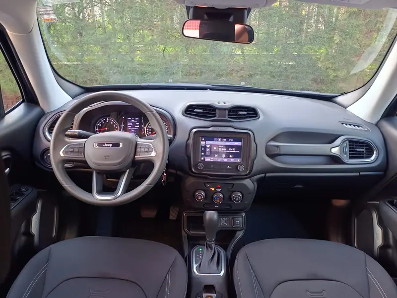 Jeep Renegade Sport T270 4x2 AT6