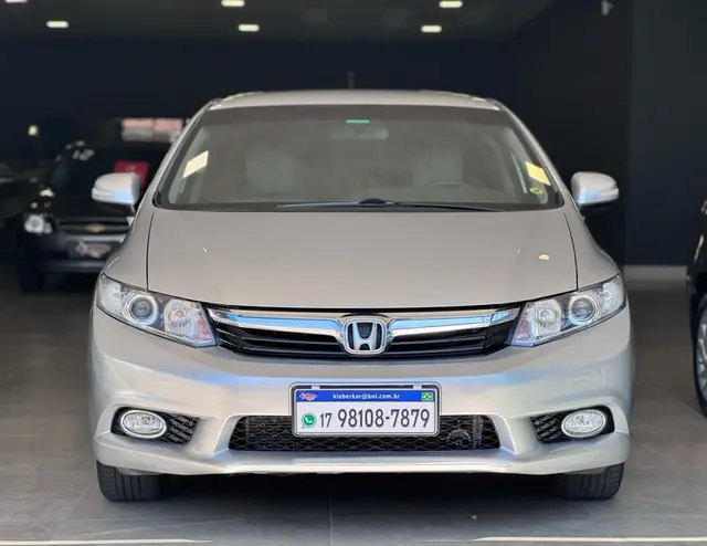 Carro Honda Civic 2014 New  LXR 2.0 i-VTEC (Aut) (Flex)