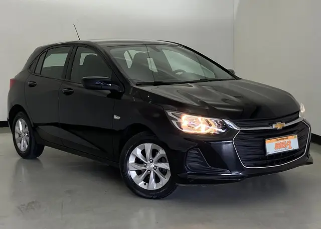 Carro Chevrolet Onix 2023 LT 1.0