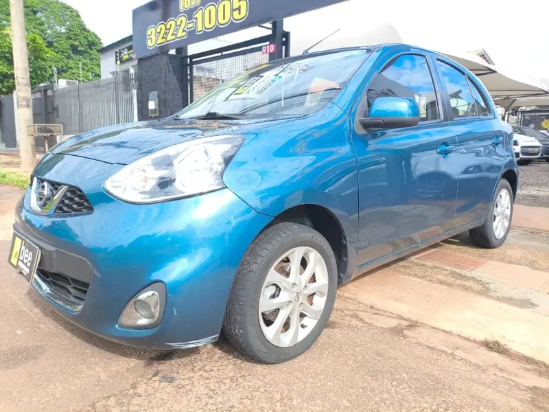 Nissan March 1.0 16V (Flex)