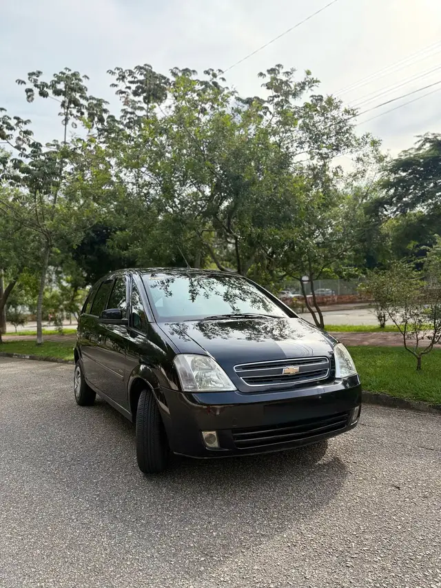 Carro Chevrolet Meriva 2010 Joy 1.4 (Flex)