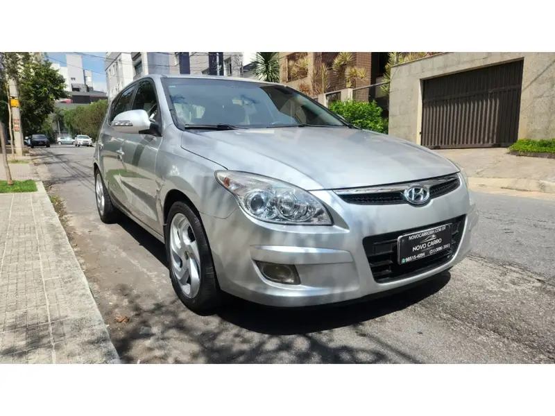 Hyundai i30 GLS 2.0 16V